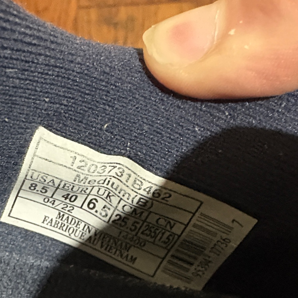 Brooks Blue Multicolor Women's Sneakers - Picture 6 of 7